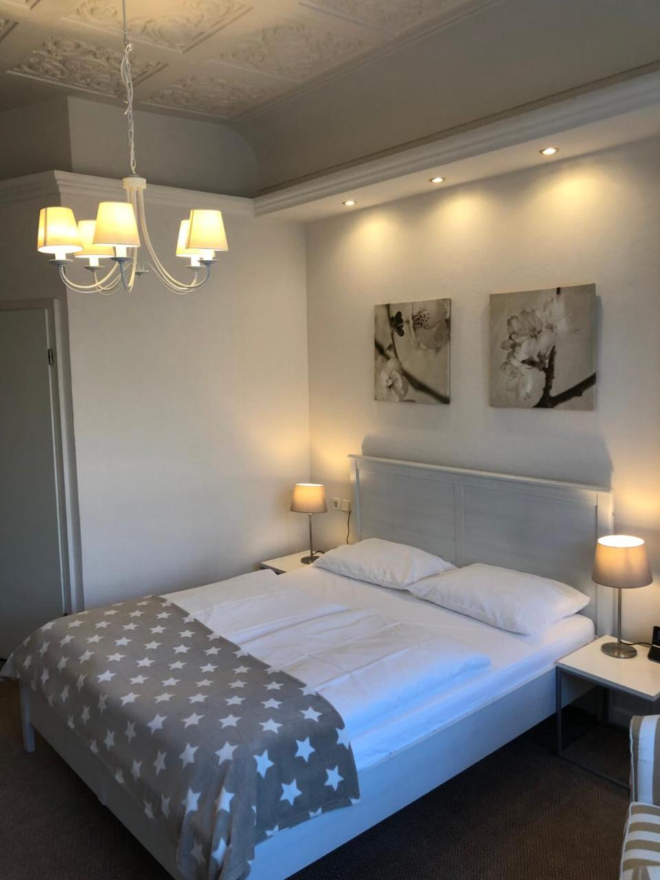 Hotel Fresena Im Dammtorpalais Hamburg-Harburg Buitenkant foto